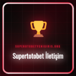 Supertotobet iletişim kanallarını gösteren bir müşteri temsilcisi