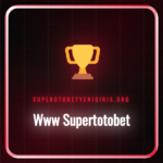 Www Supertotobet ana sayfasının ekran görüntüsü ve logo.